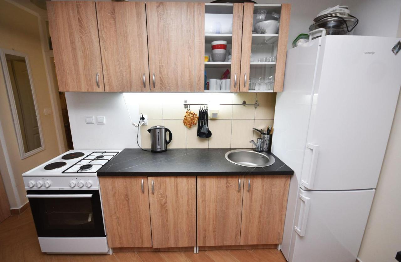 Vila Kula 1830 Apartments Herceg Novi Zewnętrze zdjęcie