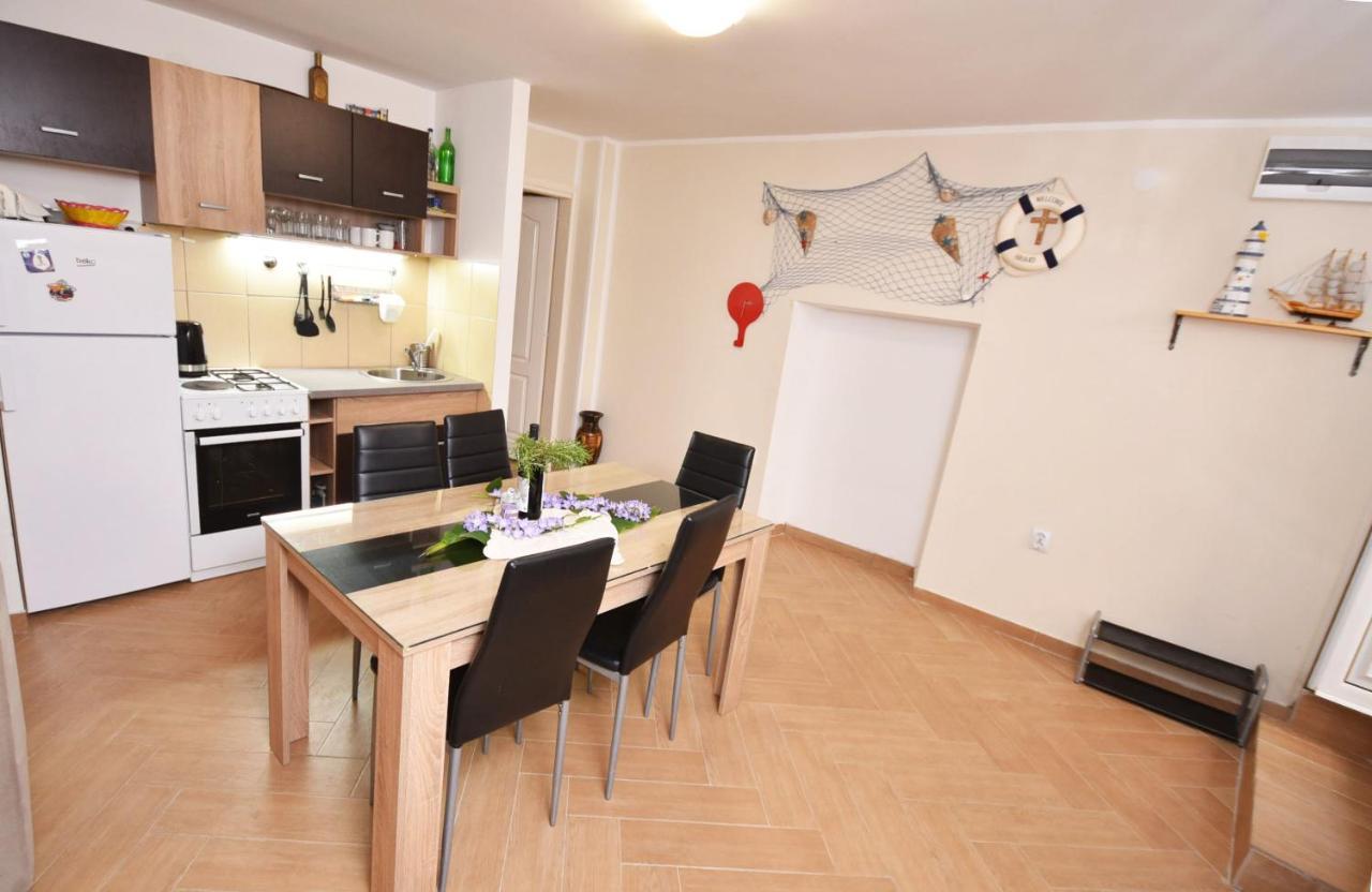 Vila Kula 1830 Apartments Herceg Novi Zewnętrze zdjęcie